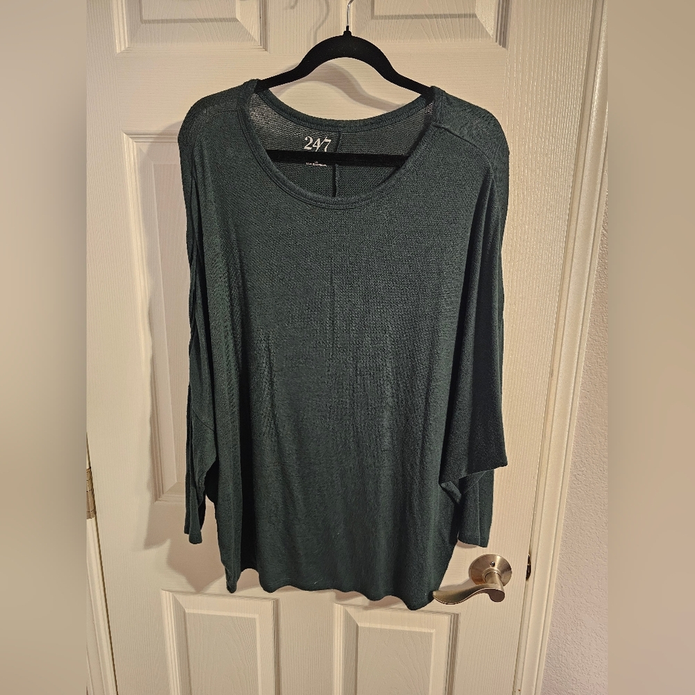 Maurices Dark Green Long Sleeve Top